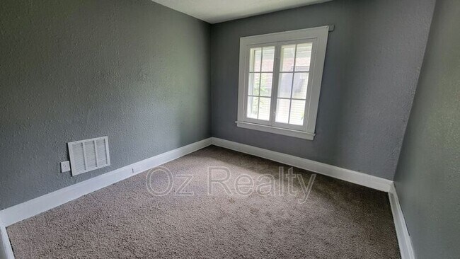 Foto del edificio - 3821 Homewood Ave