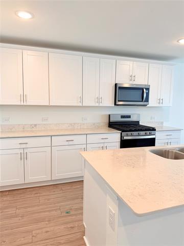 Foto del edificio - 801 Shire Ave