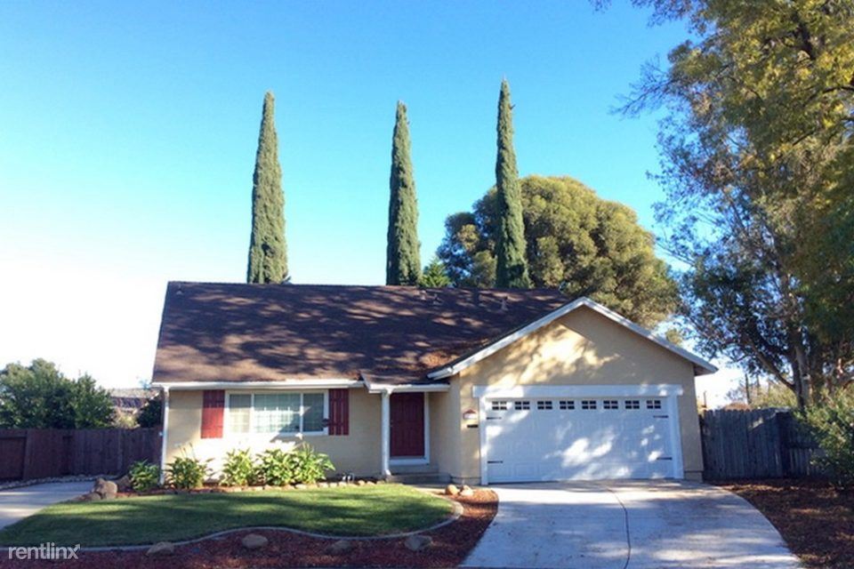 Primary Photo - 2242 Fremont Ct