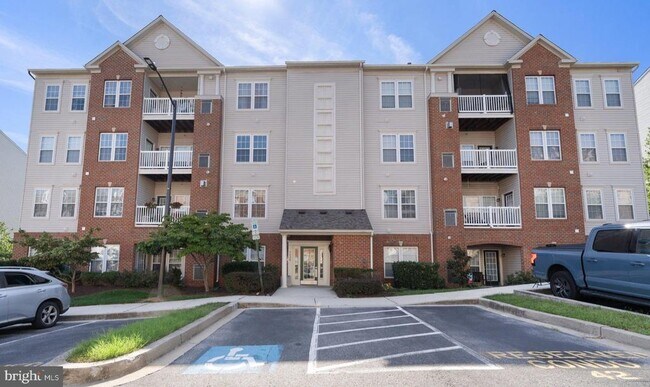 Foto del edificio - 7230 Darby Downs