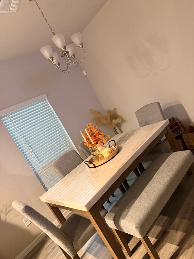 Foto del edificio - 6518 Castle Loch Ct