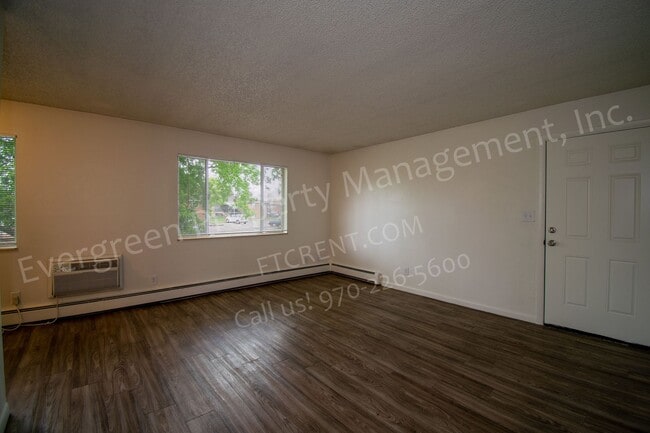 Foto del edificio - 2916-2924 Glendale Dr