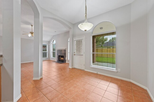 Foto del edificio - 18727 River Meadows Rd
