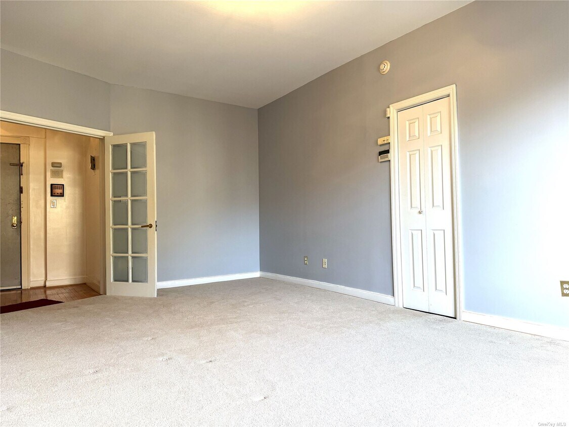 Foto principal - 83-74 Talbot St