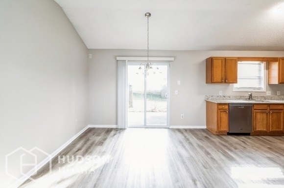 Building Photo - 1137 Cayman Ln SW
