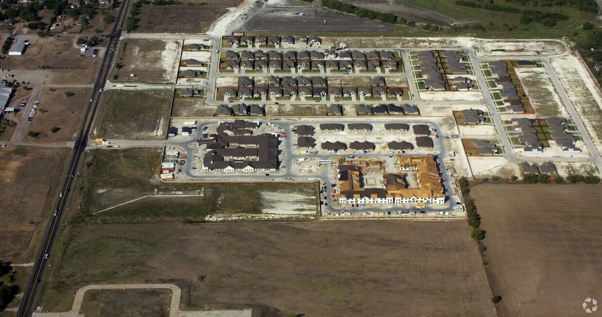 Foto aérea - Arabella of Red Oak Senior Living