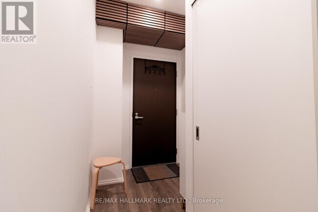 Photo du bâtiment - 197 Yonge St