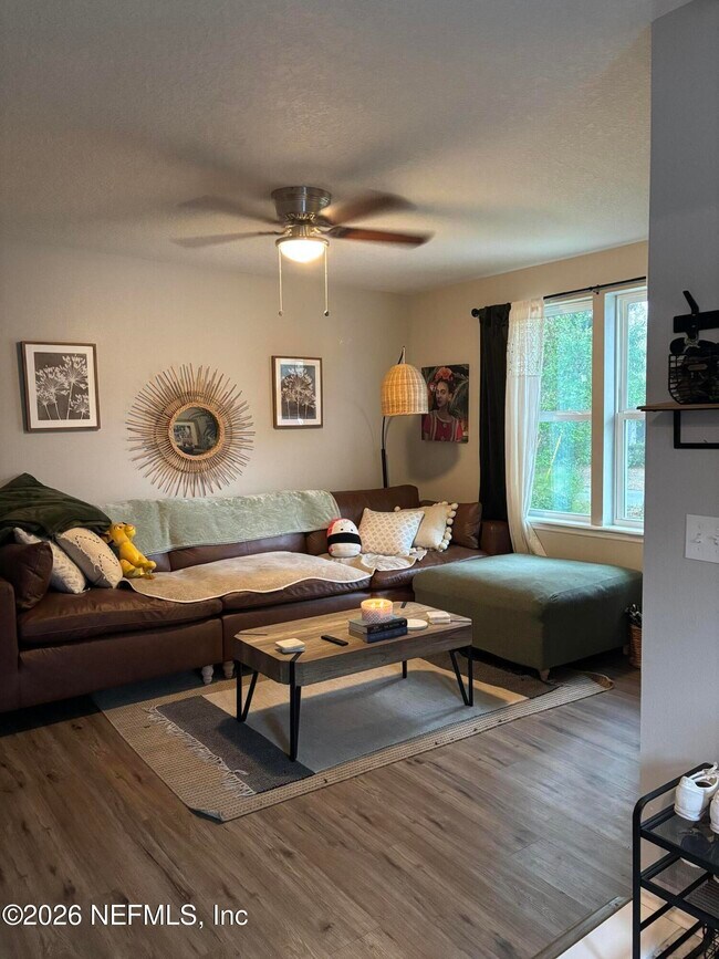 Foto del edificio - 4608 Wheeler Ave