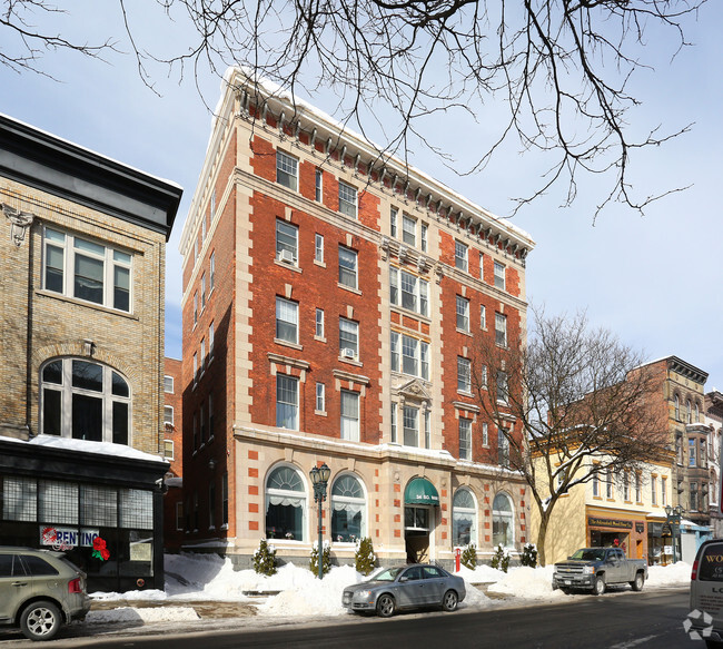 Building Photo - Kingsboro Apartments