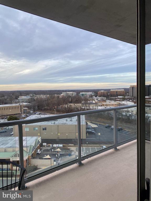 Foto principal - 5750 Bou Ave