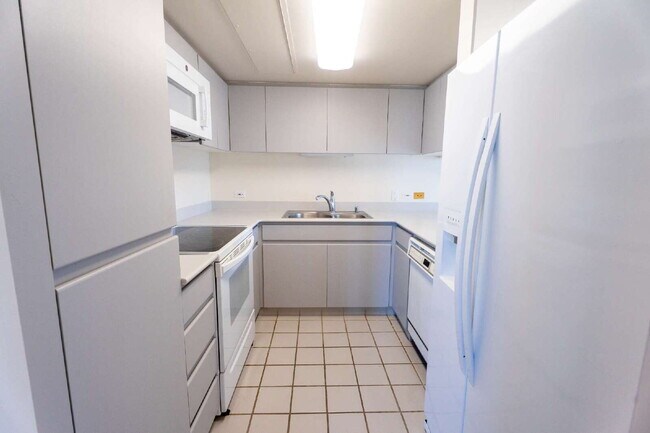 Foto del edificio - 745 Isenberg St