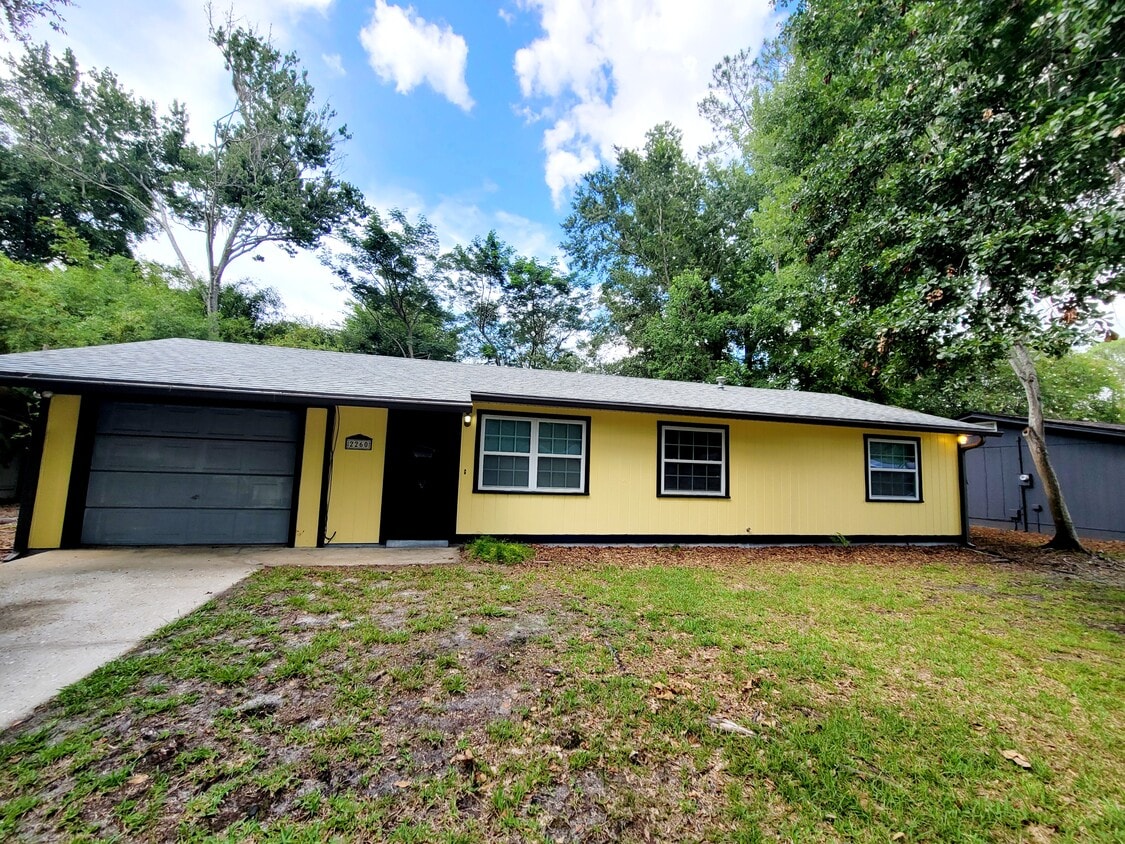 Primary Photo - 2260 NW 36th Pl