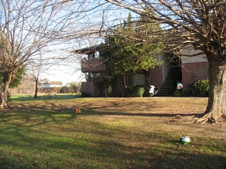 Building Photo 2 - Sycamore Creek Apartments