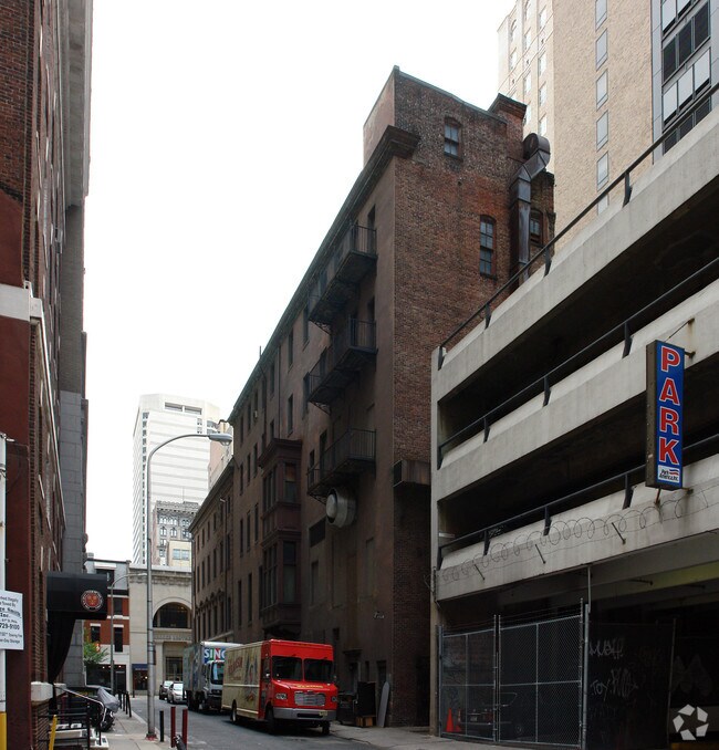 Pearl Apartments Apartments Philadelphia, PA