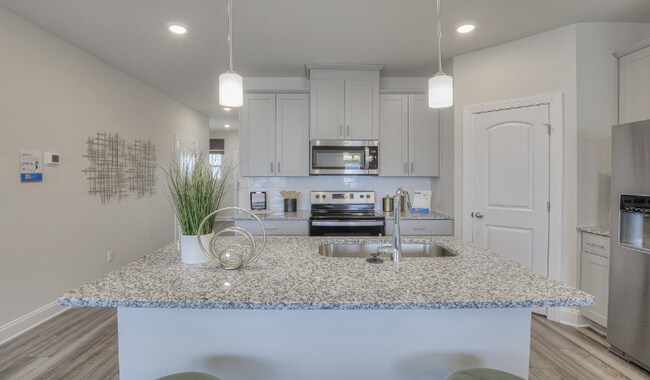 Foto del edificio - 4677 Ridge Bend Dr