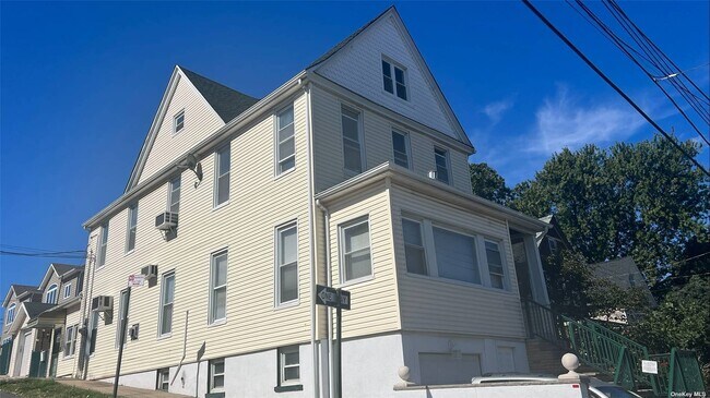 Foto del edificio - 18 Ormond Pl