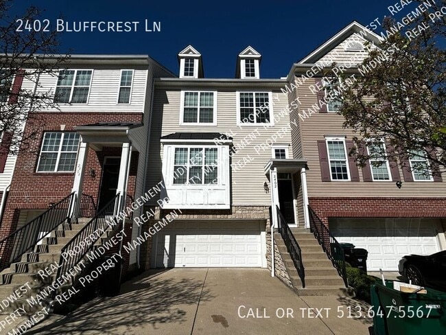 Photo - 2402 Bluffcrest Ln House