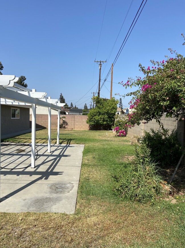 Pergola - 1004 Bunbury Dr