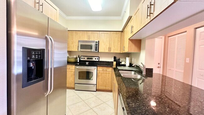 Foto del edificio - 6556 Emerald Dunes Dr