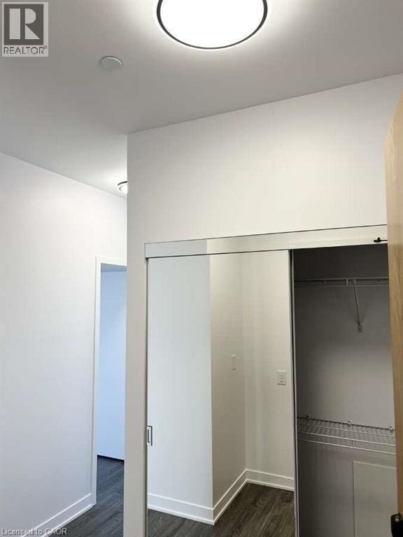 Building Photo - 2711 Eglinton Ave W