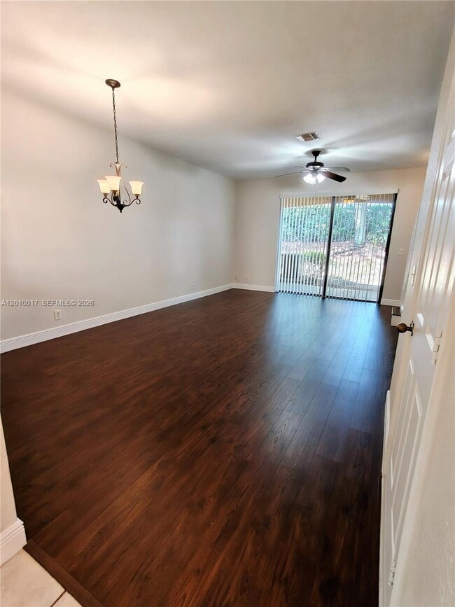 Building Photo - 4126 Forest Dr