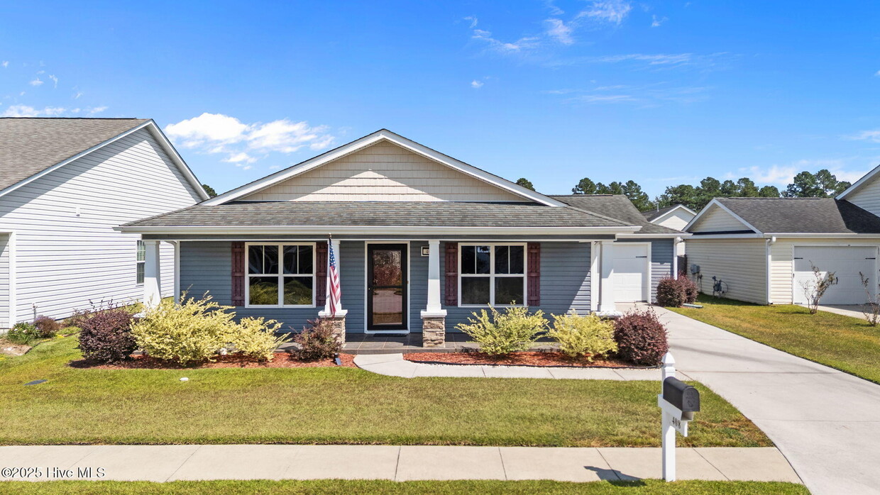 Primary Photo - 408 Elsmore Dr