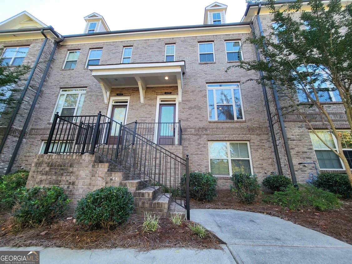 4255 Trce, Suwanee, GA 30024 Townhome Rentals in Suwanee GA