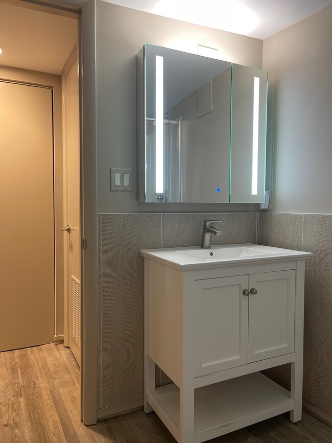 Foto del edificio - 2949 Upton St NW