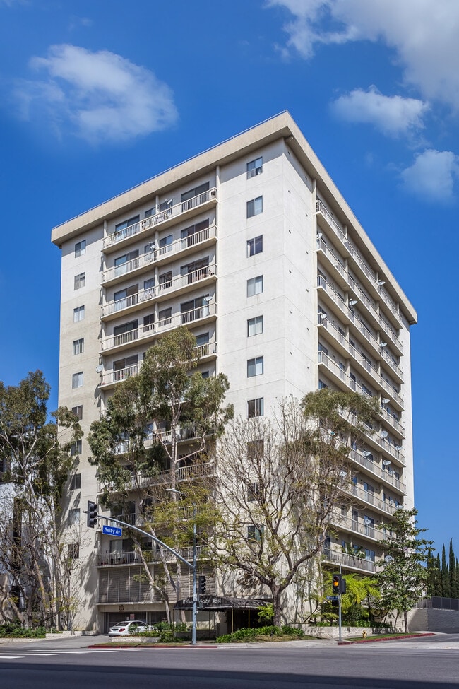 Foto del edificio - 10751 Wilshire Blvd