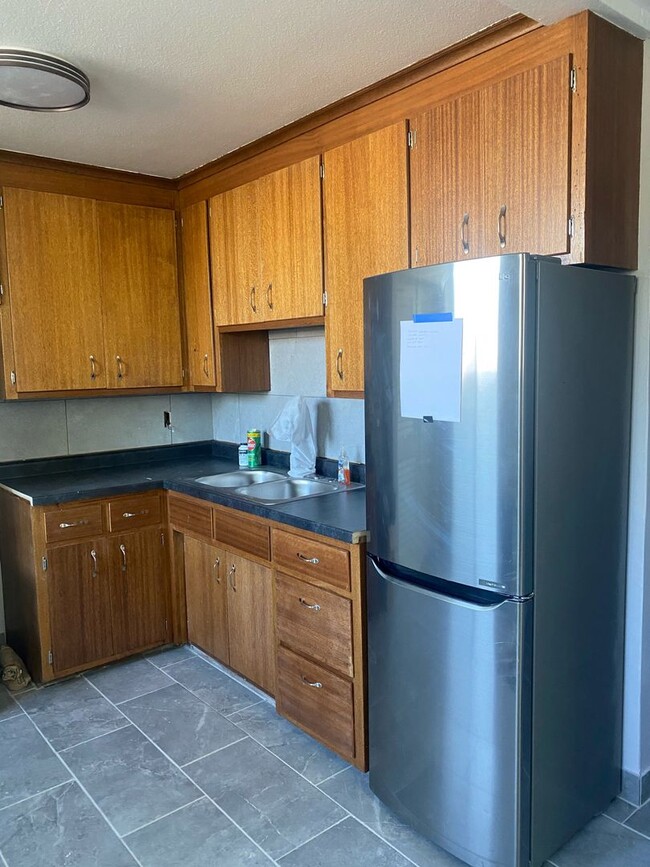 Interior Photo - KAH Properties - 350 Building