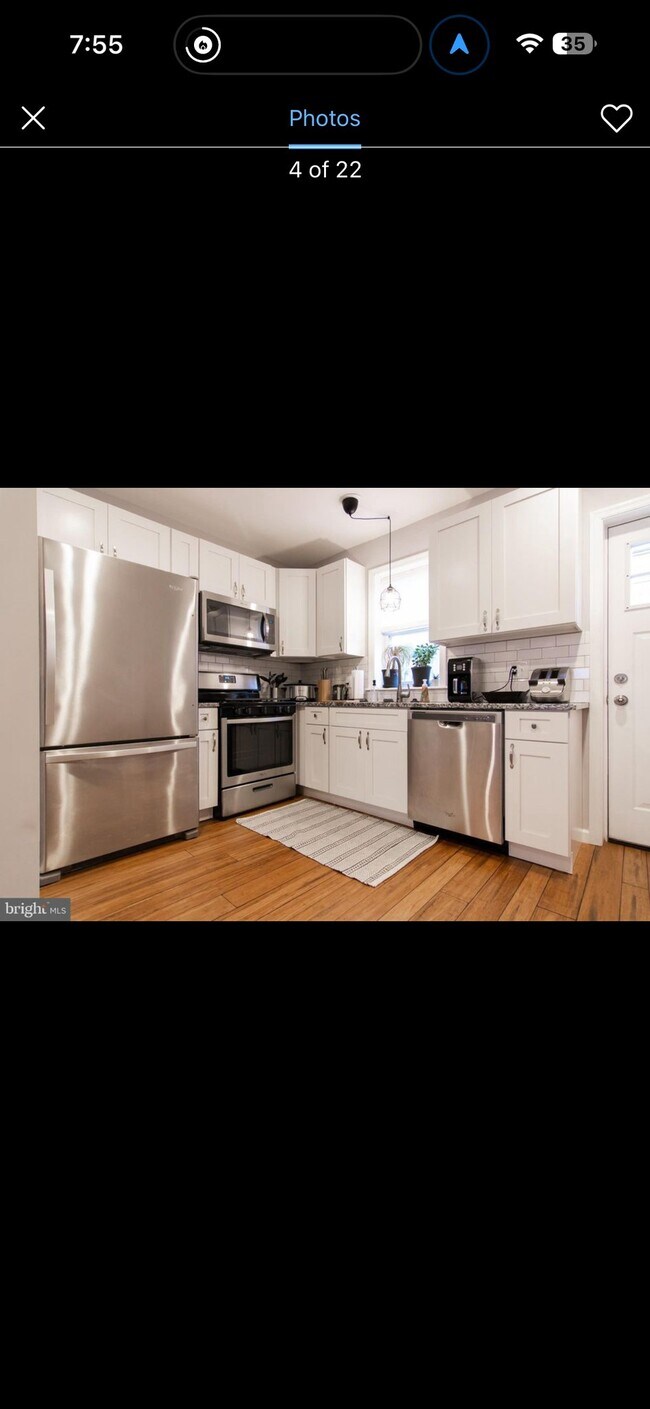 Building Photo - 721 Sigel St