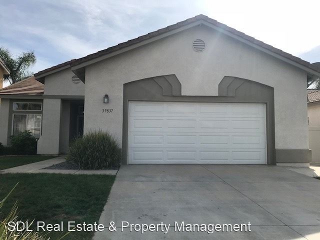 Primary Photo - 4 br, 2 bath House - 39837 Cote D Azure