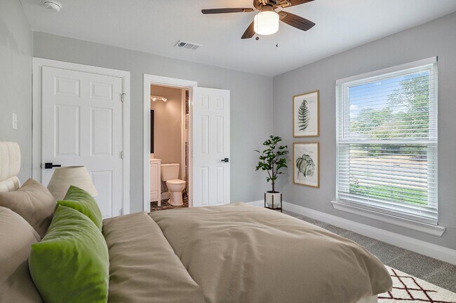 Foto del edificio - 3144 Catamore Ln