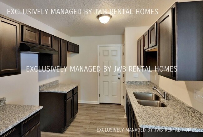 Foto del edificio - 2797 Sunnyside St