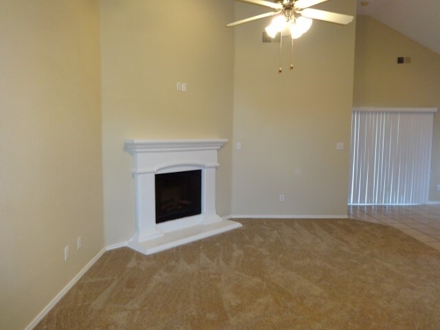 Building Photo - 9725 Minton Dr