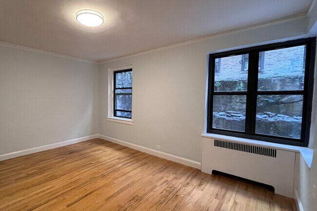 Foto del edificio - 567 Fort Washington Ave