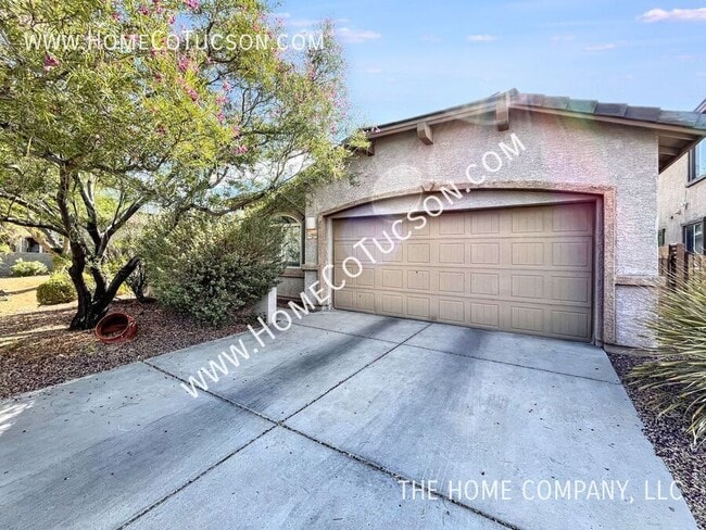 Building Photo - 12860 N Camino Vieja Rancheria