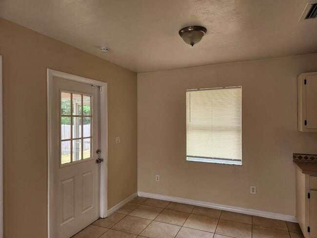 Building Photo - 14055 Caribbean Blvd