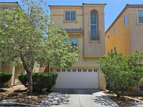 Building Photo - 6636 Weeping Pine St