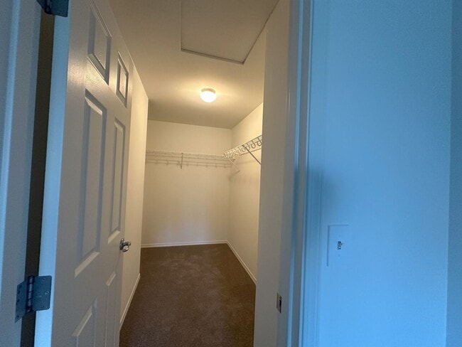Building Photo - Beautiful 4 Bedroom Home in Lake Stevens