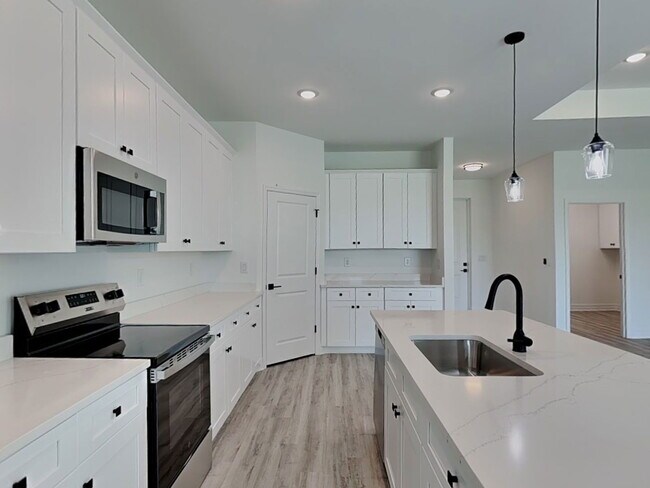 Foto del edificio - 377 Biltmore St