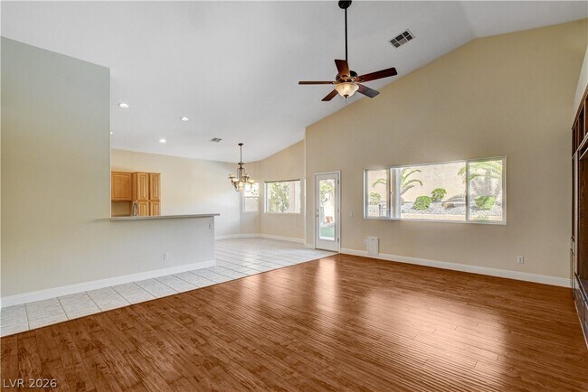 Foto del edificio - 11212 Sandy Grove Ave