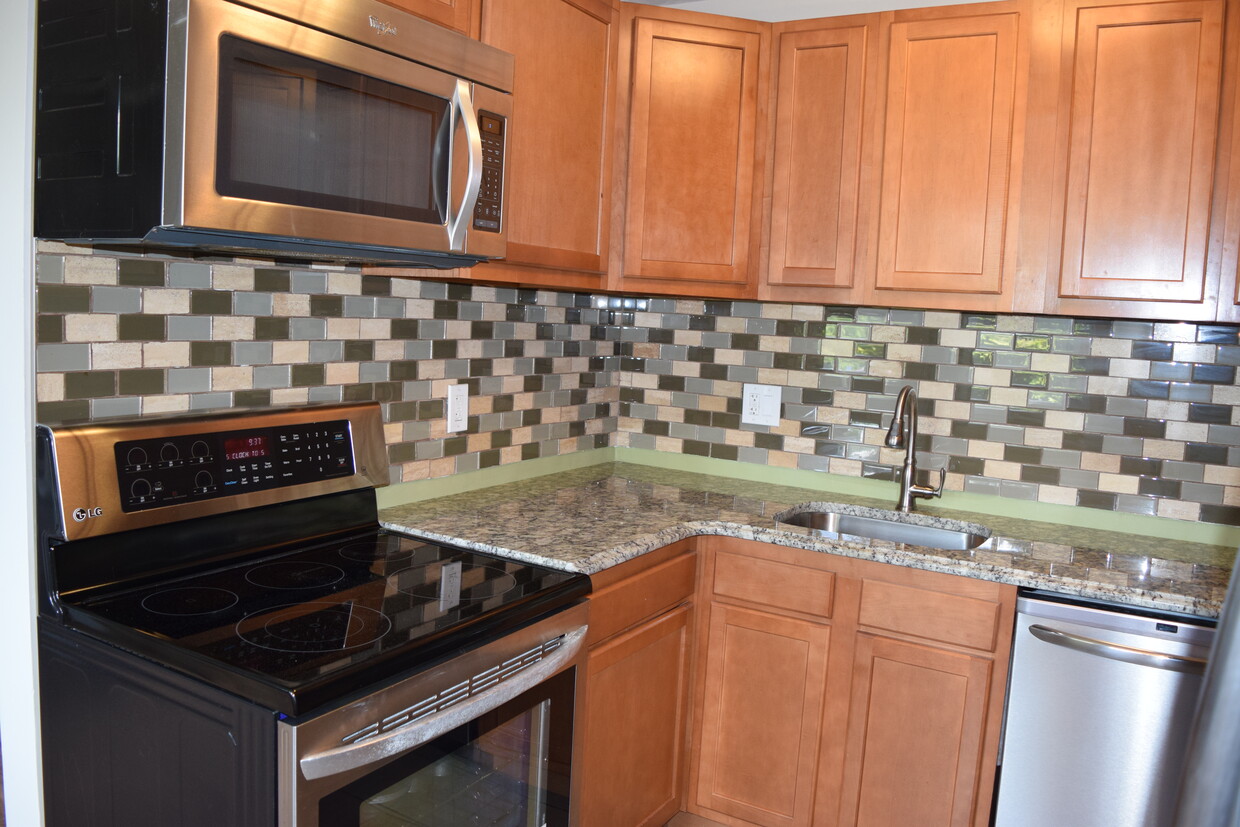 Foto principal - 1016 W Baltimore Pike