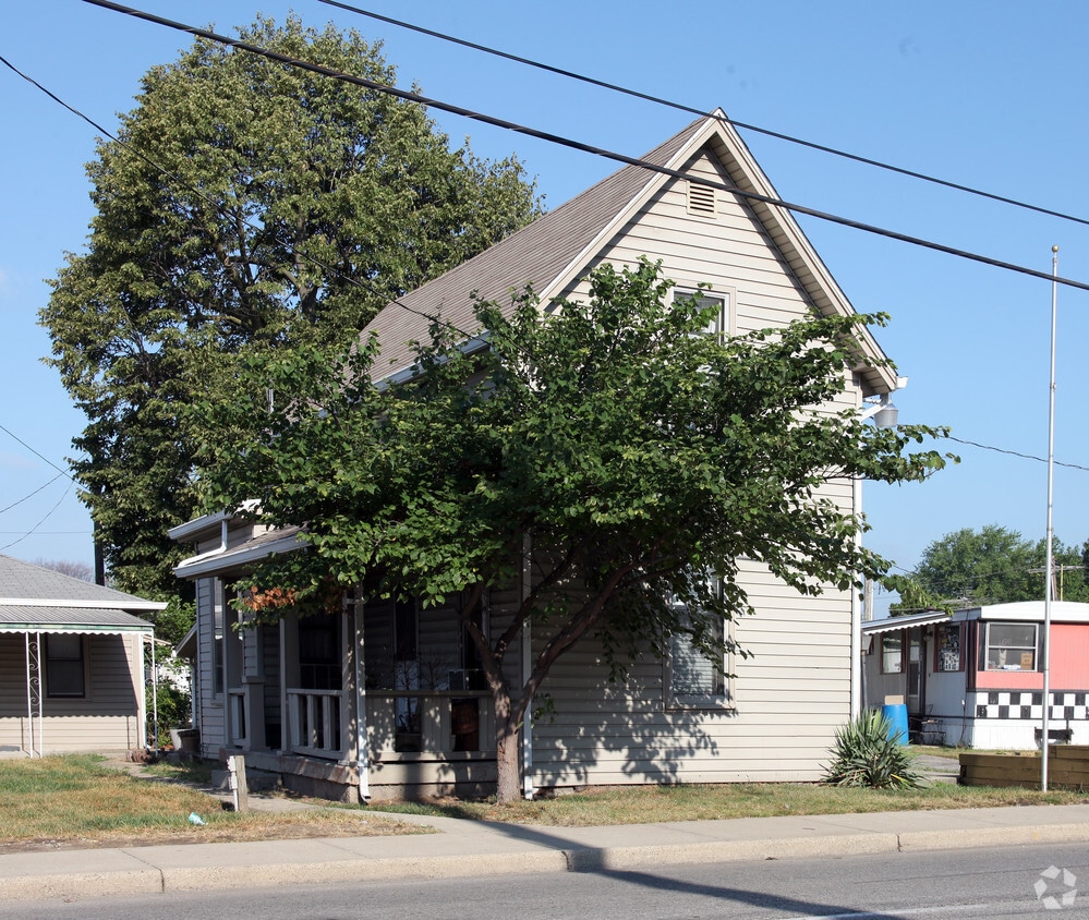Foto del edificio - El-Lou Mobile Home Park