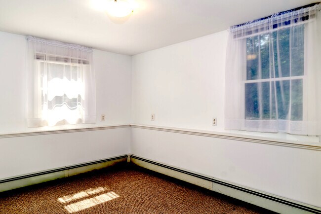 Bedroom view with large Windows - 30 Midrocks Dr