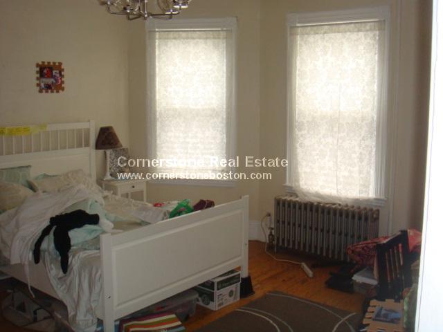Foto del edificio - 57 Hillside St