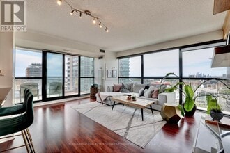 Building Photo - 100 Western Battery Rd