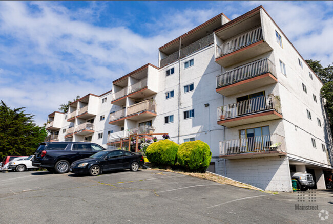 Building Photo - Seaside Heights Mainstreet Apartments