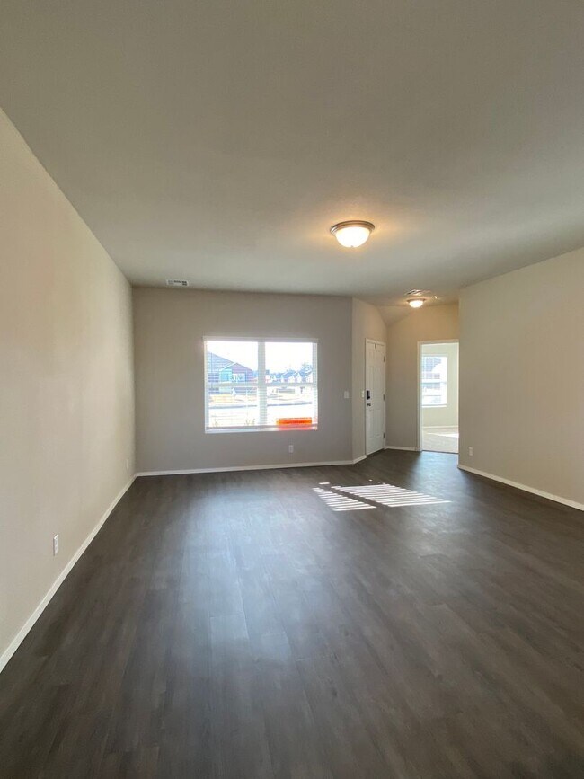 Foto del edificio - Four Bedroom | Two Bath Home in Bixby