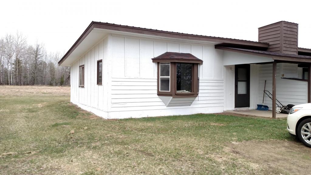 Primary Photo - 4945 Jackpine Rd NW